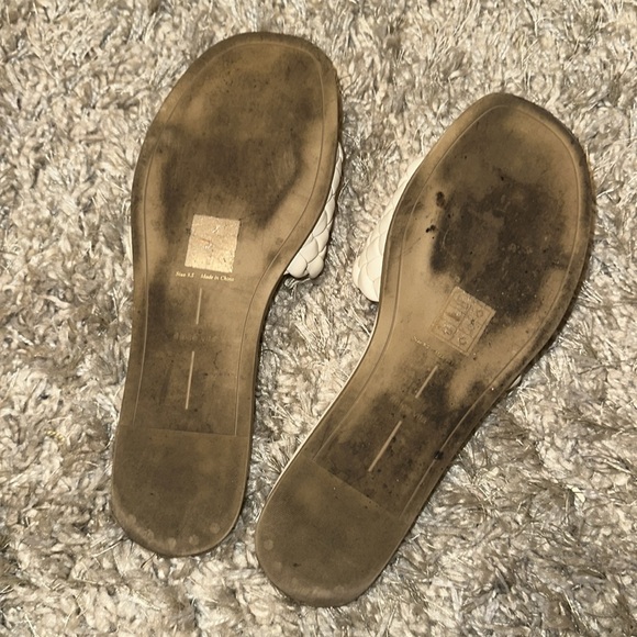 Dolce Vita Bone Sandals - Picture 5 of 6